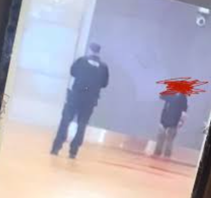 Portland, Oregon Man Passes Away After Slitting Wrist and Throat at Portland International Airport