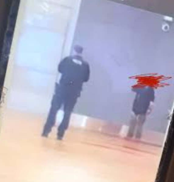 Portland, Oregon Man Passes Away After Slitting Wrist and Throat at Portland International Airport