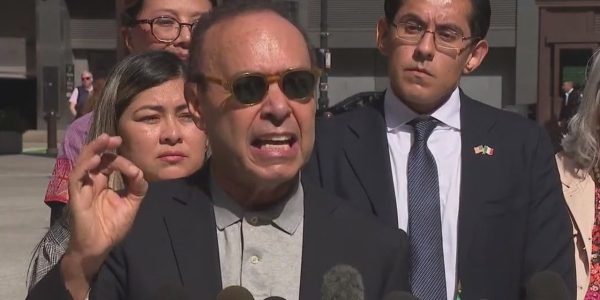 Chicago’s Mexican Independence Day festivities clouded by ICE, Guard concerns