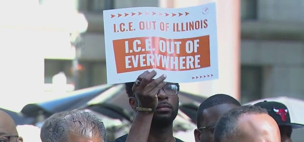 Chicago faith leaders unite to oppose Trump's threats of troops, immigration raids