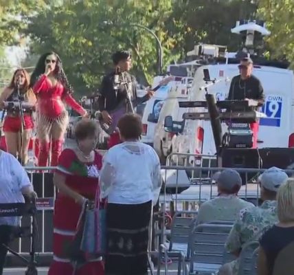 El Grito festival underway in Pilsen amid immigration fears