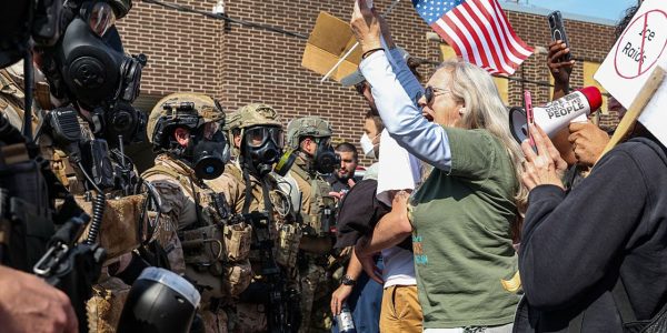 Broadview ICE protests persist after previous clashes with immigration agents