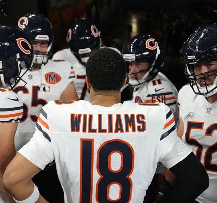 Ben Johnson, Chicago Bears turn up practice for Dallas prep, and to shape the gameplan