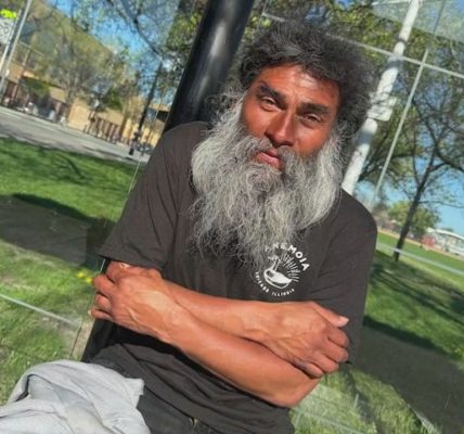 Chicago's Pilsen neighborhood mourns beloved man killed in shooting