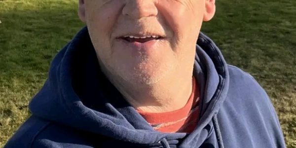 Glasgow, Scotland – Community Mourns the Loss of Tom Meikle in Fatal M77 Crash