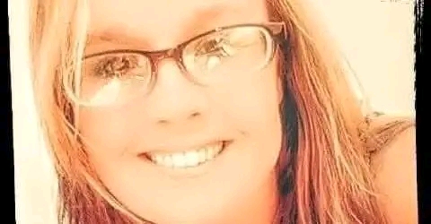 Terre Haute, Indiana – A tragic motorcycle crash has left the community in mourning after 36-year-old Heather Lund, a mother from Terre Haute, was killed in a collision on September 28