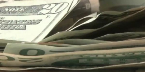 Chicago Police warn of business burglaries across multiple neighborhoods