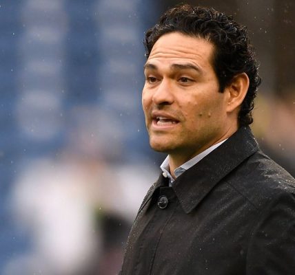 Suspect arrested after former NFL QB Mark Sanchez stabbed in late night attack in Indianapolis