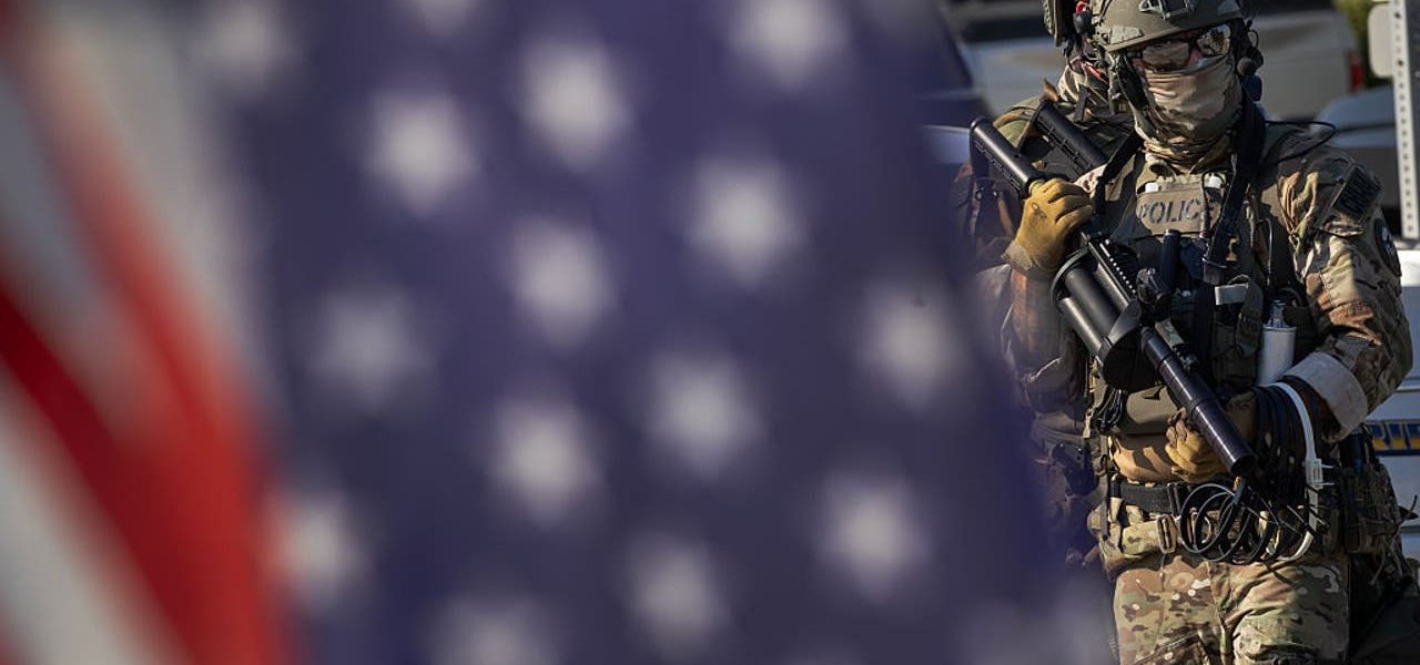 Trump admin to federalize 300 National Guard troops after Pritzker refuses ultimatum