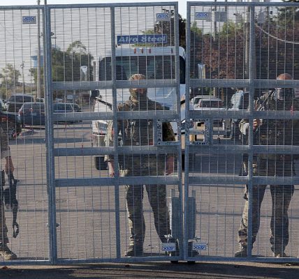 Broadview sues Trump admin for ‘illegal’ occupation of village property