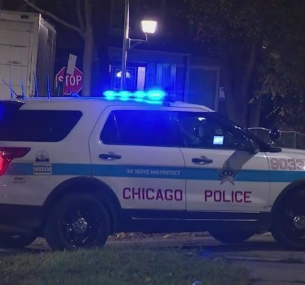 Teen injured in drive-by shooting on Chicago's Southwest Side
