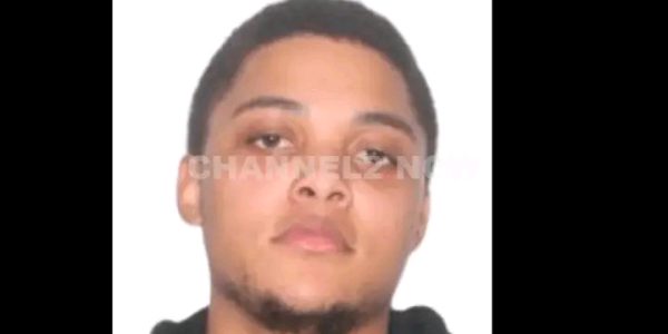 West Palm Beach, Florida – An officer was critically wounded in a shocking early-morning shooting on Baker Drive, West Palm Beach