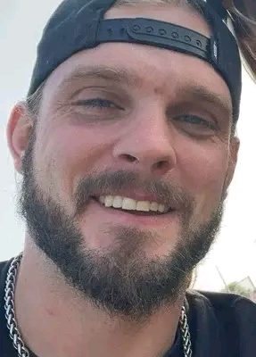 On Tuesday, October 7, 2025, tragedy struck in Van Meter, Iowa, when a 33-year-old man from Greenfield fell approximately 30 feet from a building under construction at the local school