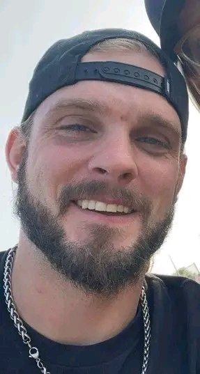 On Tuesday, October 7, 2025, tragedy struck in Van Meter, Iowa, when a 33-year-old man from Greenfield fell approximately 30 feet from a building under construction at the local school