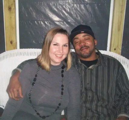 Lawrenceville, Georgia – A woman was tragically killed inside her Lawrenceville home Wednesday morning in what police describe as a murder-suicide