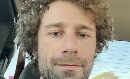 Napoleon, Ohio – Cody Gear, 40, tragically lost his life early Thursday morning after being struck by a vehicle on Napoleon Road near State Route 81