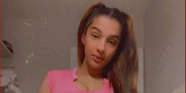 Los Angeles – Lisa Rae’s body was discovered in her apartment early Saturday morning, her hand resting gently on the screen of her phone