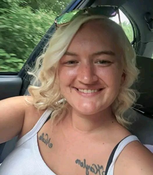 Mountain Parkway, Kentucky — A devastating tragedy struck on the Mountain Parkway when Katelyn Harmon, a devoted mother of seven,