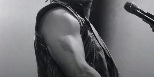 The music world is in shock following the sudden death of Grammy-winning R&B singer and musician D’Angelo at the age of 51.