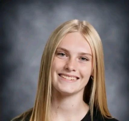 Farmington, Polk County, Wisconsin – A devastating accident on a quiet rural road has left a community in mourning after 15-year-old Alexa Peterson lost her life in a UTV rollover Saturday evening.