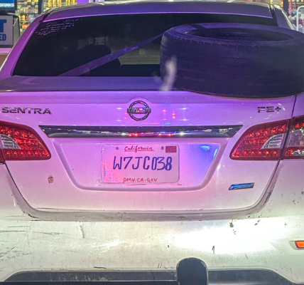 It’s basically OK, right? Cops pull over suspect with hand-drawn license plate