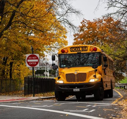 Video reveals moment dad took six-year-old daughter on to school bus to beat up ‘bully’