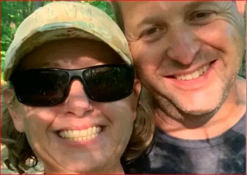 Santa Claus, Indiana — A quiet neighborhood in Spencer County was shaken this week by a tragic domestic incident that claimed two lives in what investigators have confirmed as a murder-suicide.