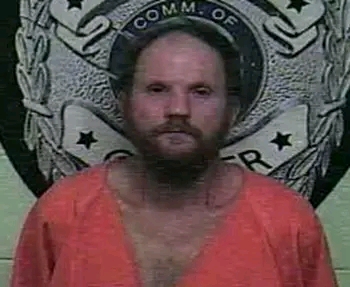 MCKEE, KENTUCKY — A significant law enforcement operation unfolded in Jackson County on Saturday, October 4, 2025, when Robert Lee Farra was arrested following the execution of a search warrant at his residence in Annville.