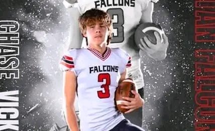 San Tan Valley, Arizona — Shock and sorrow have gripped San Tan Valley following the tragic death of a 14-year-old football star, Chase Vick, who died by suicide earlier this week