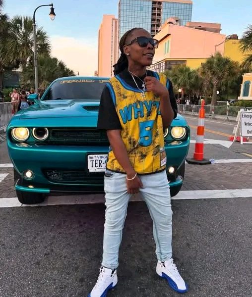 Dillon, South Carolina — A wave of grief has washed over the community following the heartbreaking death of Kamirah James, lovingly known to family and friends as “Kay Kay