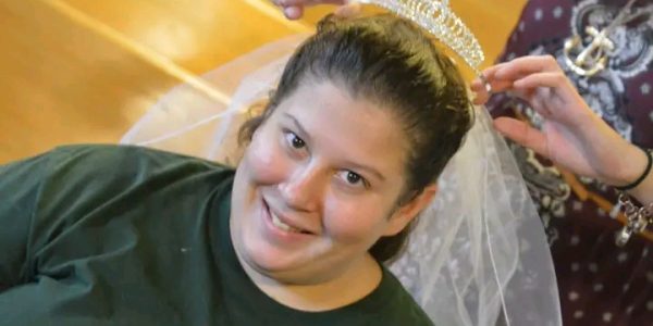 Lebanon, Pennsylvania — The community of Lebanon is mourning the heartbreaking loss of Kelsey Hoover, a cherished youth mentor at the Lebanon YMCA whose