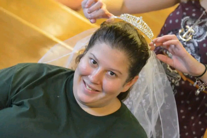 Lebanon, Pennsylvania — The community of Lebanon is mourning the heartbreaking loss of Kelsey Hoover, a cherished youth mentor at the Lebanon YMCA whose