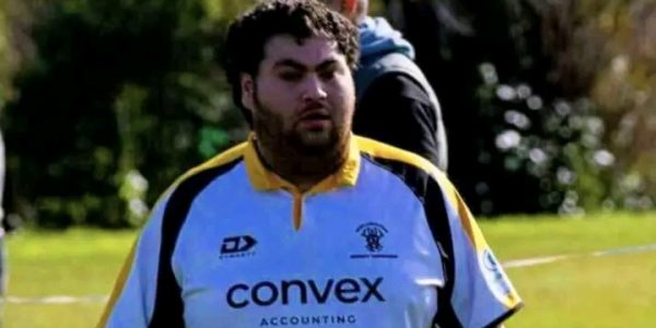 Brynderwyn, New Zealand – The community of Brynderwyn, New Zealand, is grieving the tragic loss of Vicky-May Davies and Memphis Strachan, both 20 years old, who died early on