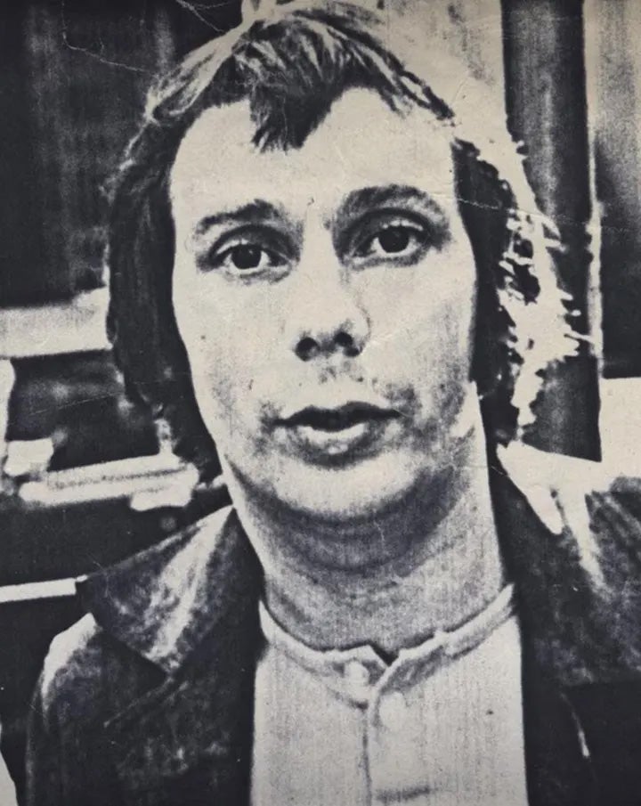 Ron Sisman was an up-and-coming photographer when he and his college-student girlfriend, Elizabeth Platzman, were shot execution-style inside his Chelsea apartment in 1981