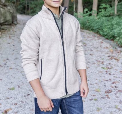 CHARLESTON, W.Va. — The Charleston community is mourning the tragic loss of Max Arco Mastromichalis, a 16-year-old sophomore at George Washington High School