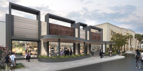 METAIRIE, La. — Lakeside Mall Placed on Lockdown After False Shooting Alarm; Three Injured in Stampede