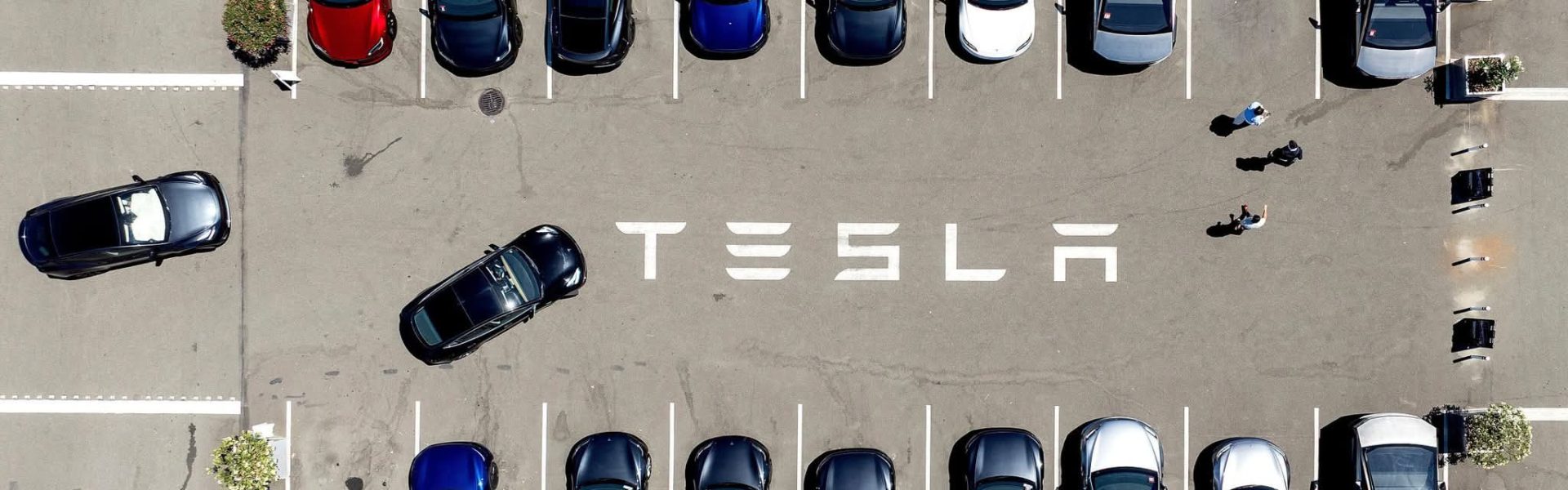 Florida — A heartbreaking tragedy has led to a growing legal battle as the parents of two students killed in a fiery Tesla crash have filed a lawsuit against the company,