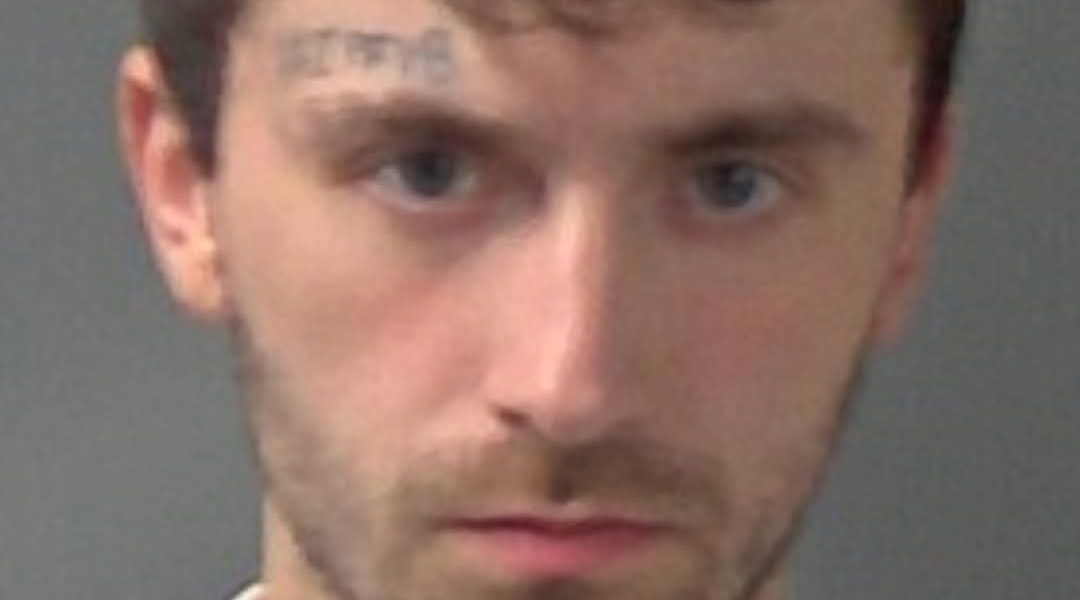 Bloomington, Indiana – Stephen Dixon II, 26, has been arrested in connection with the murder of a man following a dispute that occurred last month, authorities confirmed.