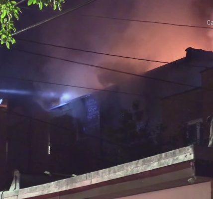 Chicago, IL — A devastating fire tore through a Far North Side apartment complex early Thursday morning, leaving three people dead and three others hospitalized, including a young boy and a teenage girl
