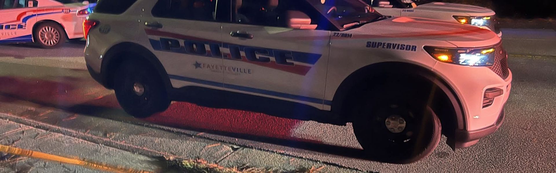 Fayetteville – Three high school students tragically lost their lives in a fatal crash on Rosehill Road on Wednesday night.