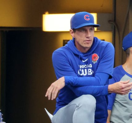 Counsell leads Cubs into NLDS against the Brewers, his former team, and Murphy, his old bench coach