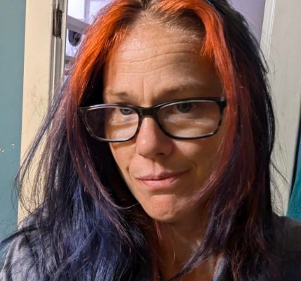 Lincoln, Nebraska — The Lincoln community is mourning the heartbreaking loss of 43-year-old Tracy Henman, who