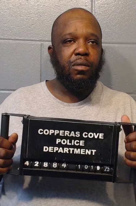 Sanders and her partner, Keven Dwayne Adams, were charged with abandoning and endangering a child without intent to return