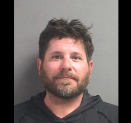 Florida man, 43, arrested and accused of pointing gun at group of kids for making waves near his boat