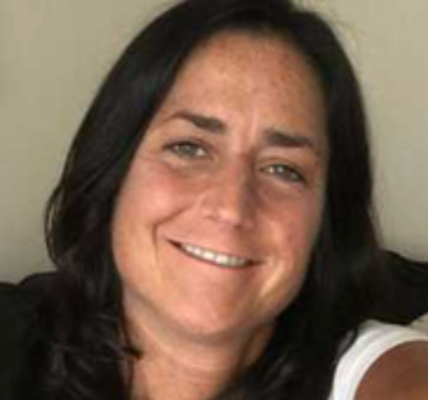 School employee dies after being kicked in the chest by 14-year-old student she was trying to restrain