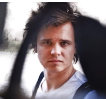 Miami, Florida – The community is mourning the loss of Roman Kasevich, whose death has left a profound impact on family, friends, and colleagues across multiple fields.