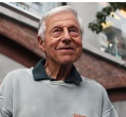 New York, New York – Saul Zabar, the legendary owner of Zabar’s Market, has died, leaving New York City and his loved ones in mourning.