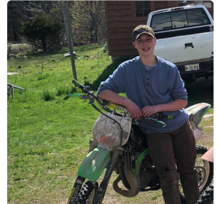 New Gloucester, ME – Wyatt Bragdon Passes Away: Community Mourns Cherished Son and Neighbor