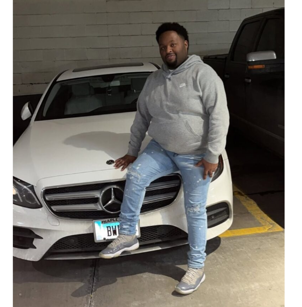 Milwaukee, Wisconsin – A quiet Sunday afternoon in Milwaukee was shattered by violence as a 33-year-old man was fatally shot near Vel R. Phillips Avenue and Clarke Street, leaving a neighborhood in grief and disbelief. The