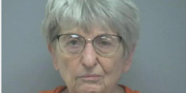 HILTON HEAD ISLAND, SOUTH CAROLINA — Authorities confirmed the arrest of 82-year-old Harriet Kay Recker for allegedly shooting and killing her husband,